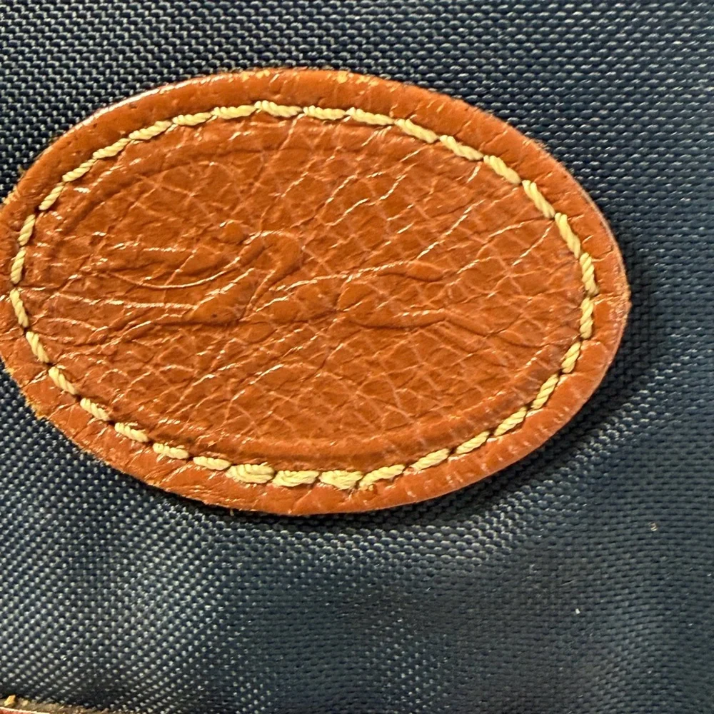 Longchamp Vintage Le Pliage Messenger Bag - Picture 6 of 12